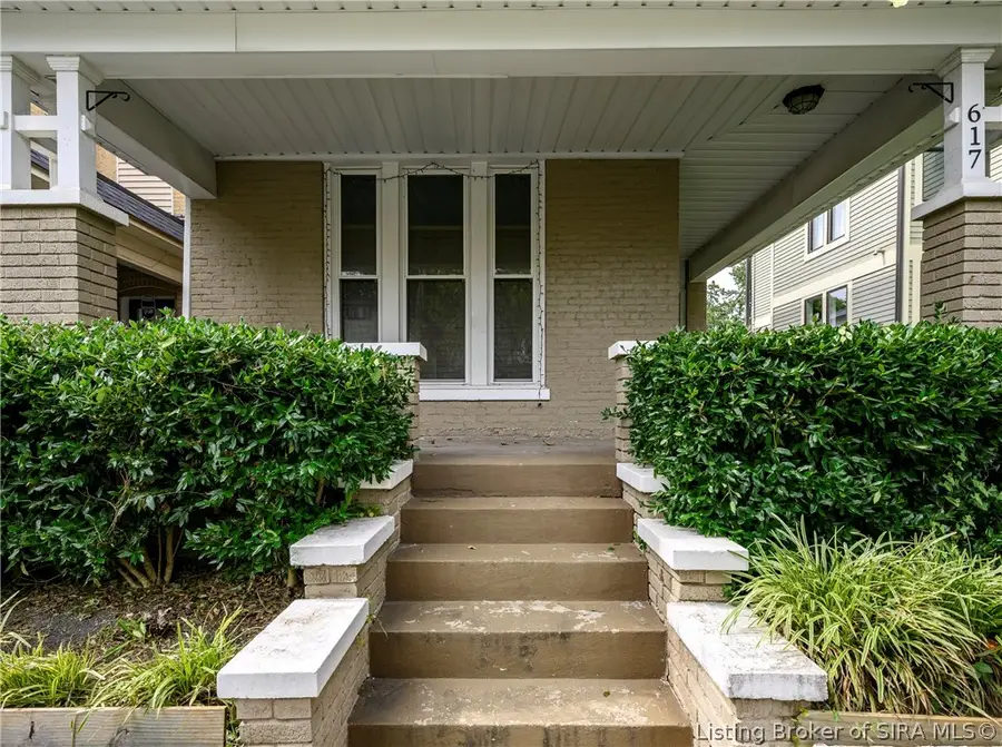 617 E Elm Street, New Albany, IN 47150 - #2