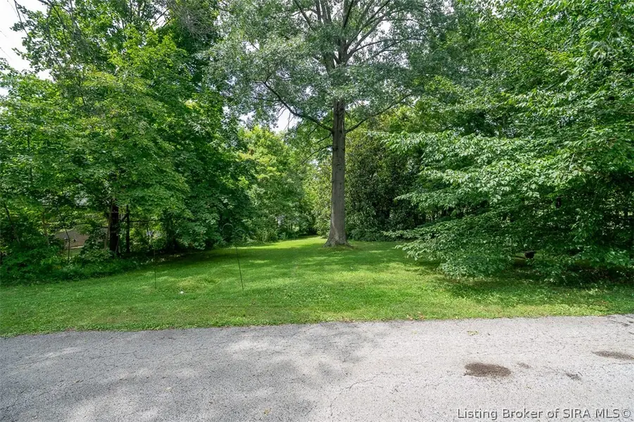 409 Highland Avenue, New Albany, IN 47150 - #3