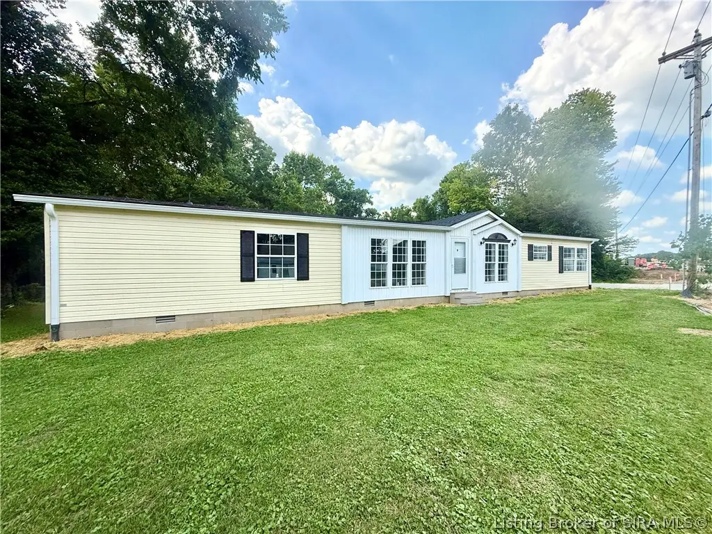 4607 Charlestown Pike, Jeffersonville, IN 47130 - #1