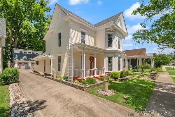 516 E Chestnut Street, Corydon, IN 47112