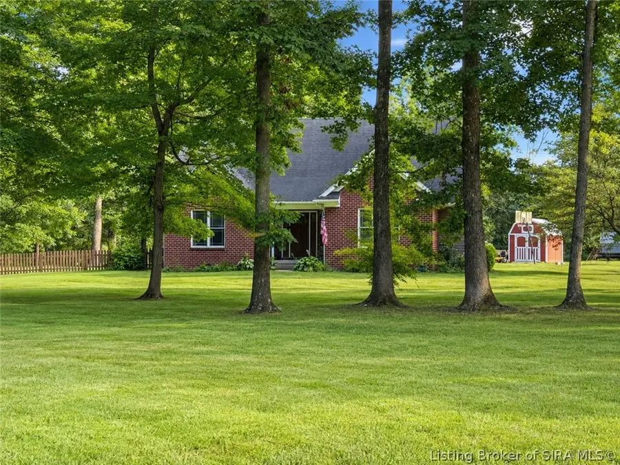 1797 W Wisteria Lane, Scottsburg, IN 47170 - #2