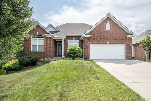 2631 Autumn Way, Sellersburg, IN 47172