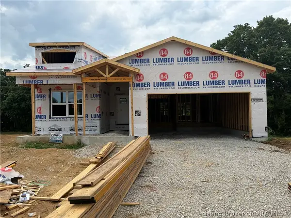 8044 Hudson Lane, Georgetown, IN 47122