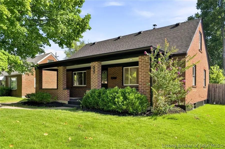 632 Kewanna Drive, Jeffersonville, IN 47130 - #2