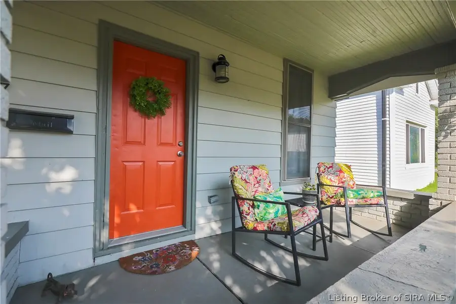 837 Walnut Street, Jeffersonville, IN 47130 - #3