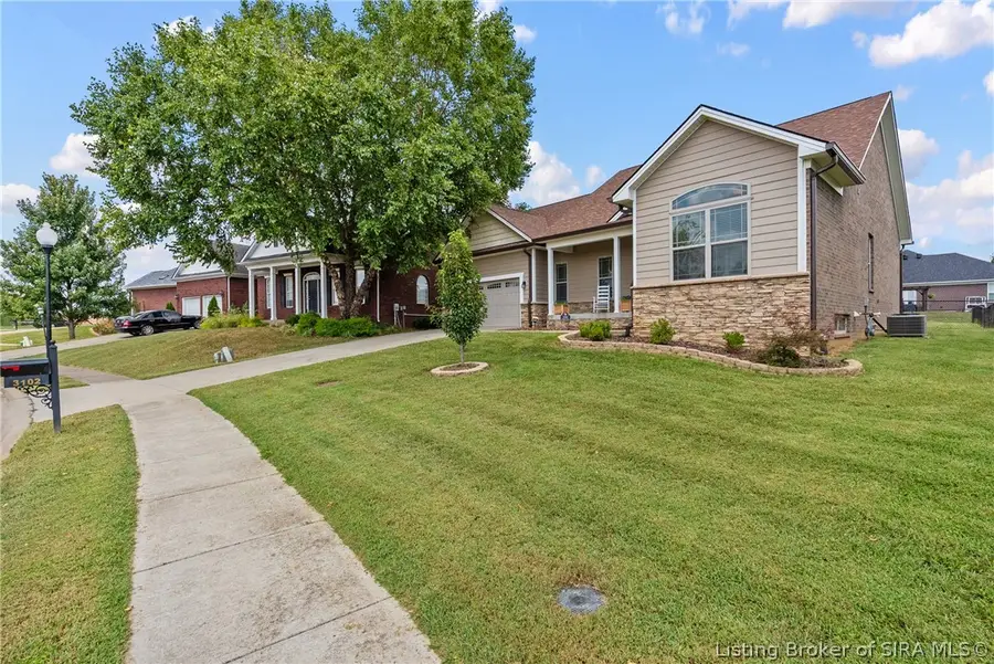 3102 Ambercrest Loop, Jeffersonville, IN 47130 - #3
