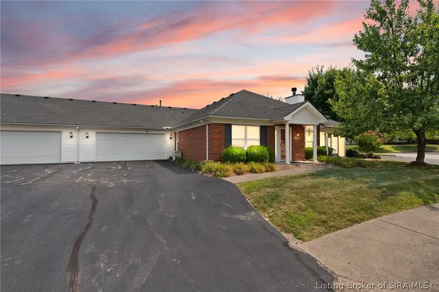 3556 Stonecreek Circle, Jeffersonville, IN 47130 - #2