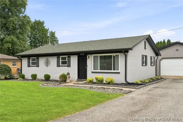 216 Catalpa Drive, Jeffersonville, IN 47130