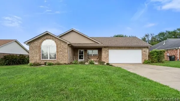 8828 Saddle Ridge Trail, Charlestown, IN 47111