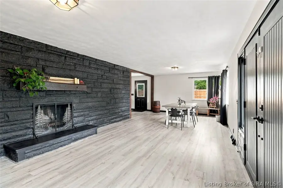 4525 Scottsville Road, Floyds Knobs, IN 47119 - #3