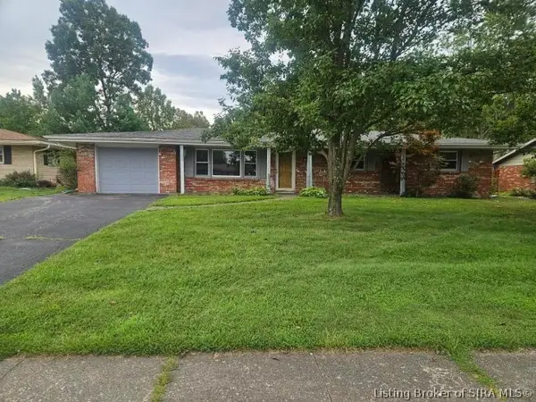413 Bellaire Drive, Madison, IN 47250