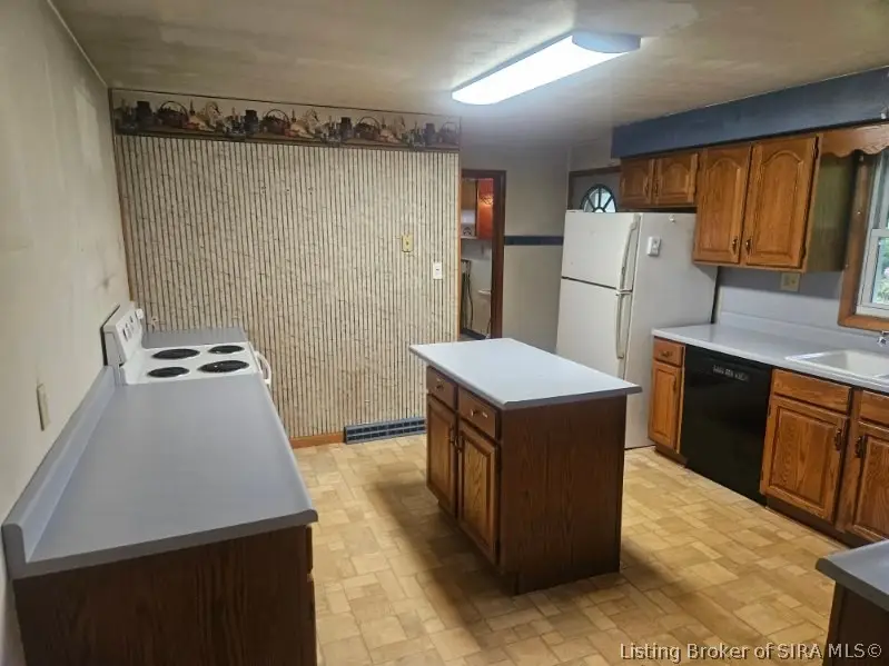 413 Bellaire Drive, Madison, IN 47250 - #3