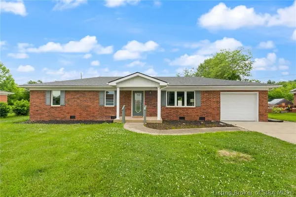1219 W Carla Lane, Scottsburg, IN 47170