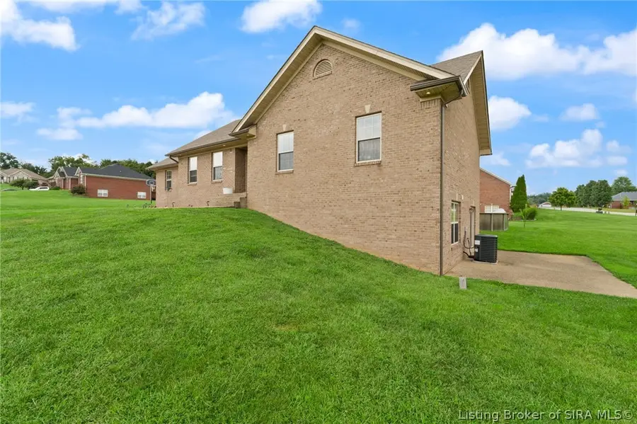 2000 West Oak Valley Court, Georgetown, IN 47122 - #3