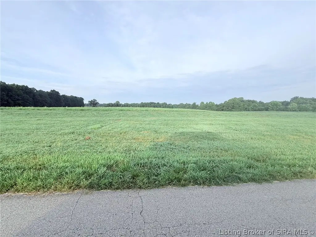 3 Snow Road, Henryville, IN 47126 - #1
