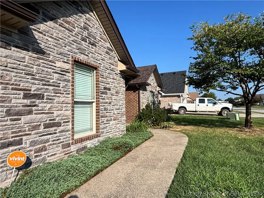 5614 Raintree Ridge, Jeffersonville, IN 47130 - #2