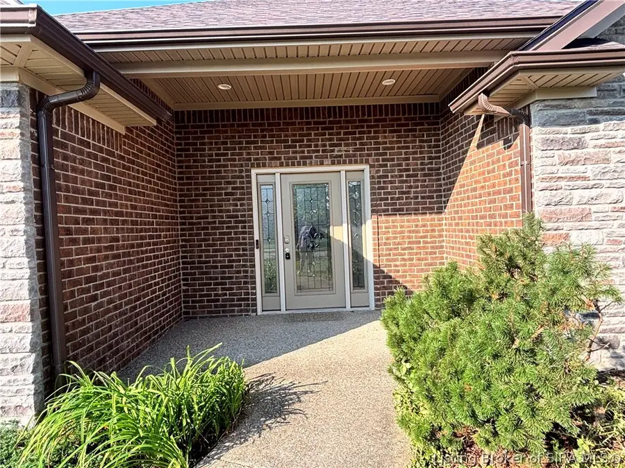 5614 Raintree Ridge, Jeffersonville, IN 47130 - #3