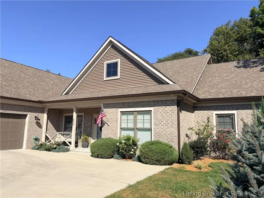 4517 Augusta National Drive, Floyds Knobs, IN 47119 - #2