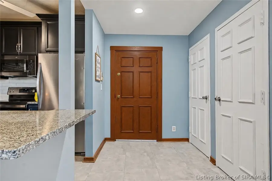 2900 Middle Road #20, Jeffersonville, IN 47130 - #3