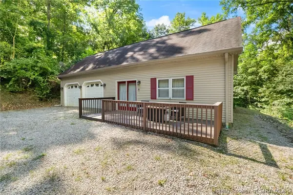 9358 S Dry Run Road, Leavenworth, IN 47137