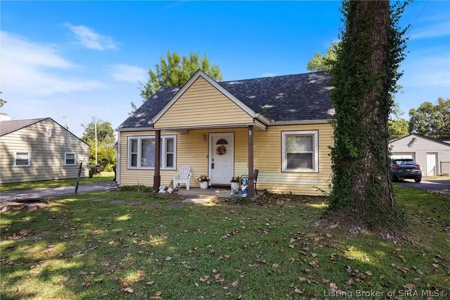 1586 Clifton Avenue, New Albany, IN 47150 - #3