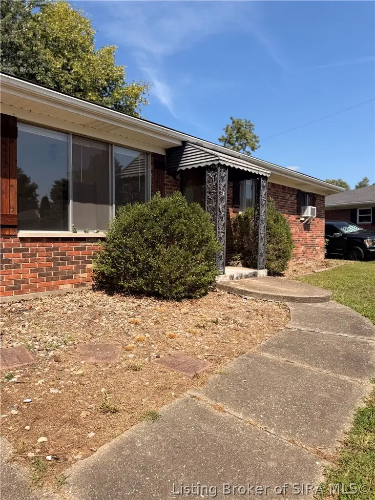322 Redbud Drive, New Albany, IN 47150 - #2