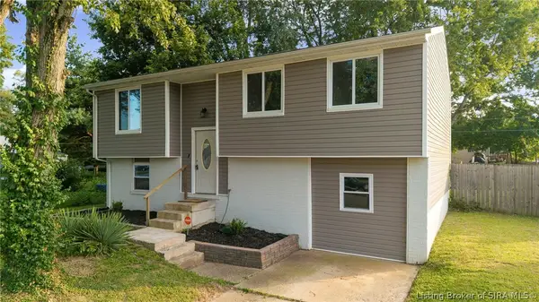 703 Saratoga Drive, Jeffersonville, IN 47130