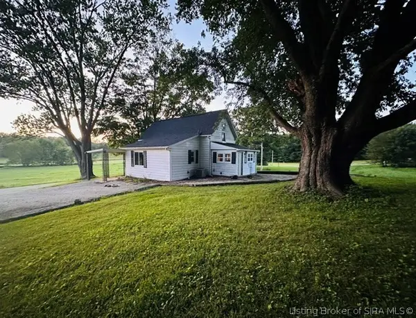 663 N Hitchcock Road, Salem, IN 47167