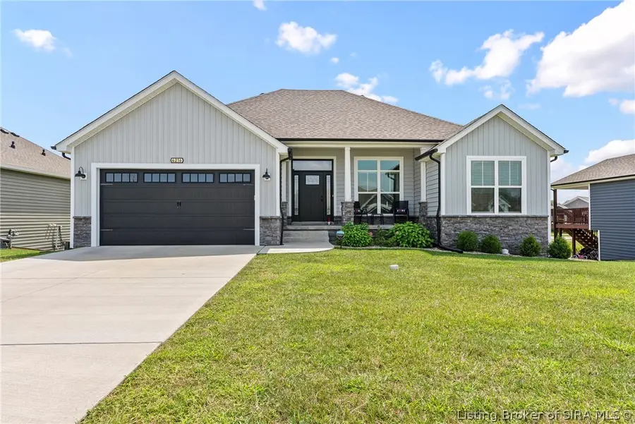 4216 Recreation Way, Jeffersonville, IN 47130 - #2