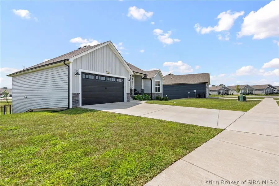 4216 Recreation Way, Jeffersonville, IN 47130 - #3