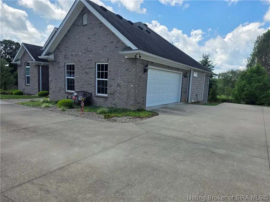 2840 Crescent Hill Drive Ne, Corydon, IN 47112 - #2