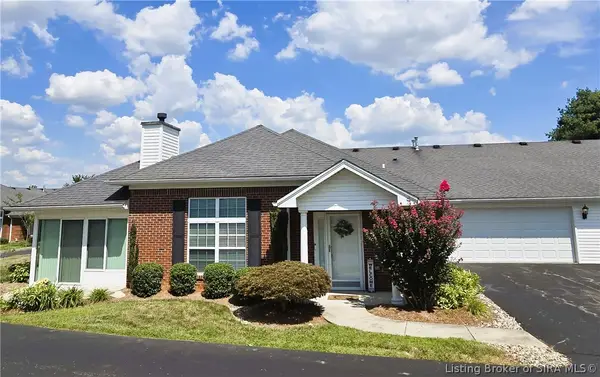 3663 Stonecreek Circle #B, Jeffersonville, IN 47130