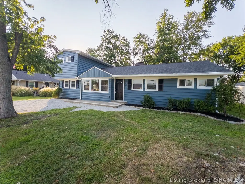 2917 Meadowlark Road, Jeffersonville, IN 47130 - #1