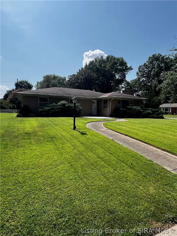 120 Pawnee Drive, Jeffersonville, IN 47130