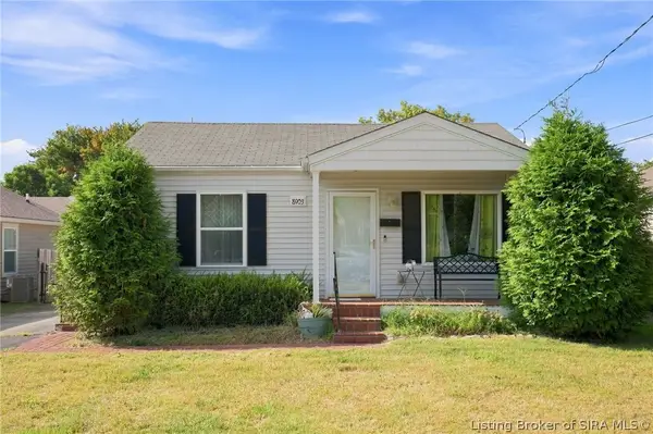 8903 Prospect, Louisville, KY 40242