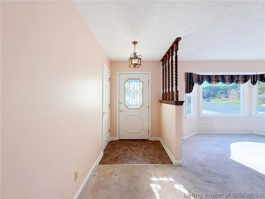 3328 Ashley Court, New Albany, IN 47150 - #3