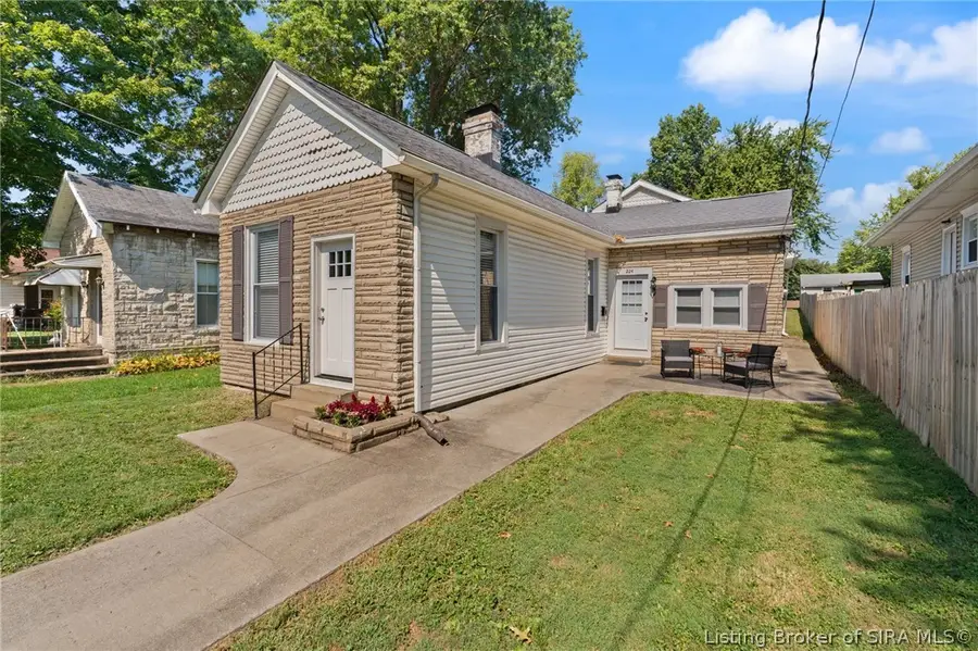 224 E Park Place, Jeffersonville, IN 47130 - #3