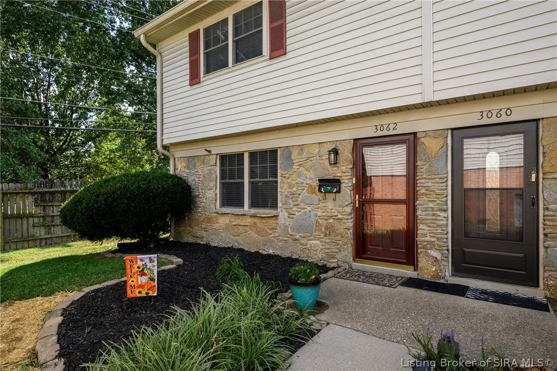3062 Wooded Way, Jeffersonville, IN 47130 - #1