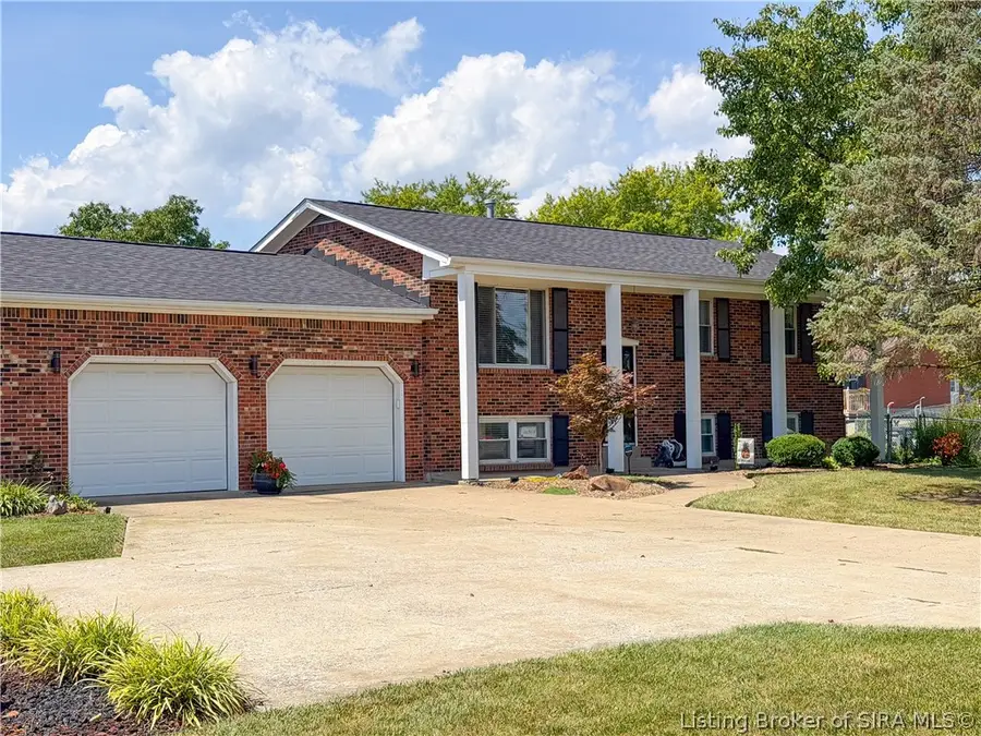 2241 Greentree N, Clarksville, IN 47129 - #2