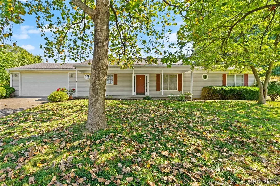 33 Wildwood Road, Jeffersonville, IN 47130 - #1