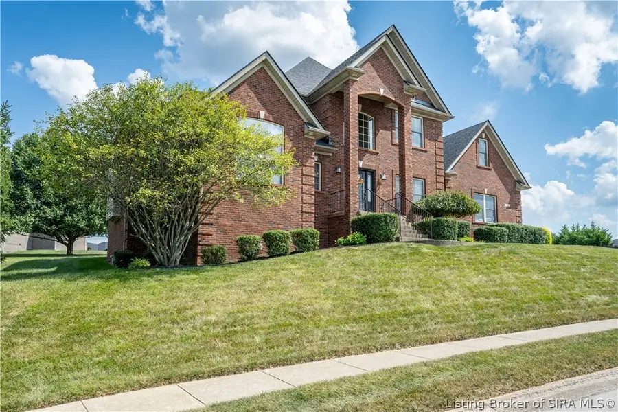 3020 Crystal Lake Drive, Jeffersonville, IN 47130 - #2