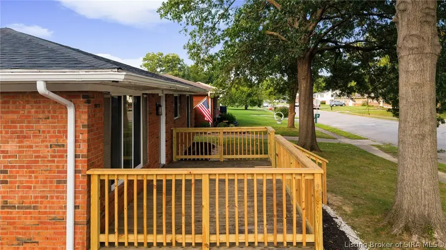 2321 Crums Lane, Jeffersonville, IN 47130 - #3