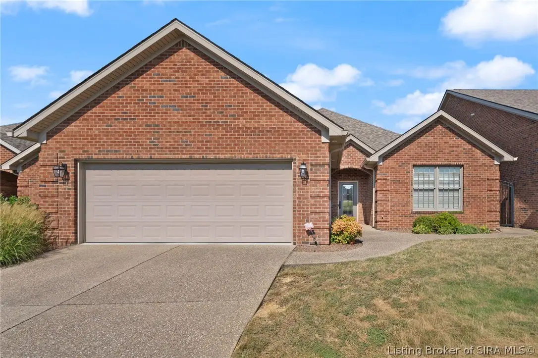 2423 Aspen Way, Jeffersonville, IN 47130 - #1