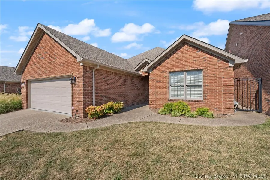 2423 Aspen Way, Jeffersonville, IN 47130 - #3