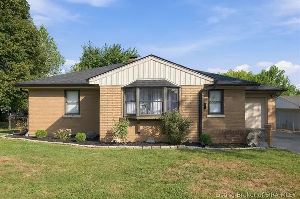 508 Linnwood Avenue, Sellersburg, IN 47172