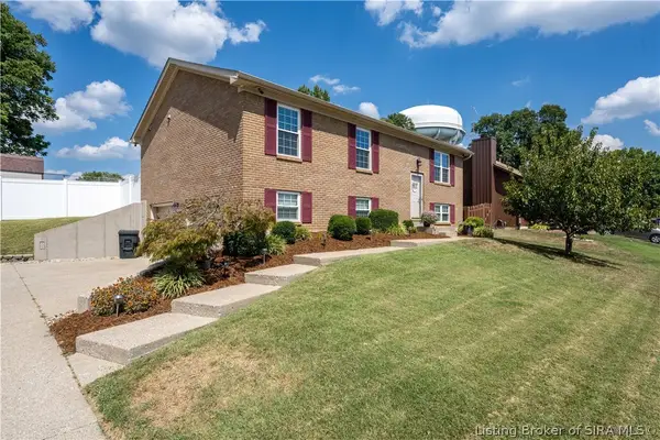 444 N Parkline Drive, New Albany, IN 47150