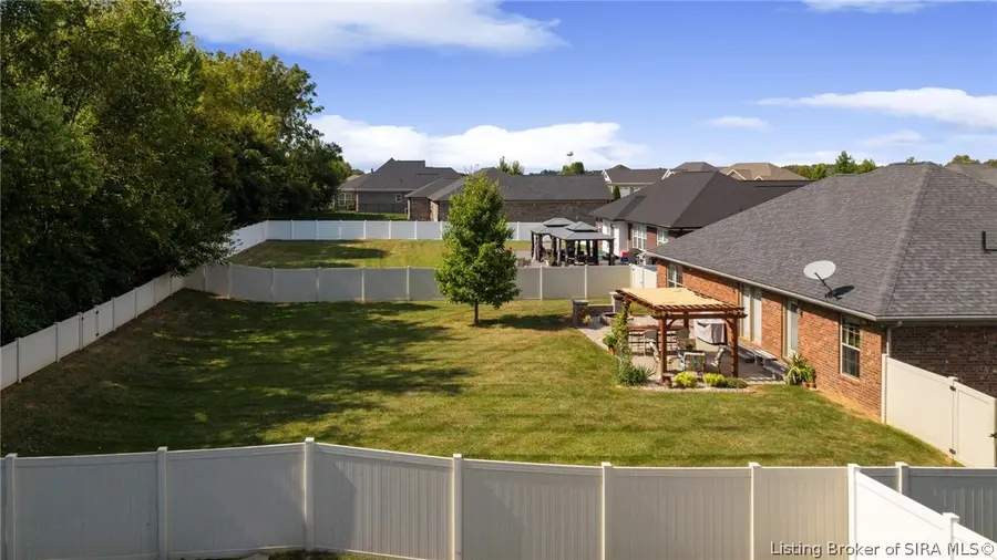 2909 Boulder Ridge Drive, Jeffersonville, IN 47130 - #2