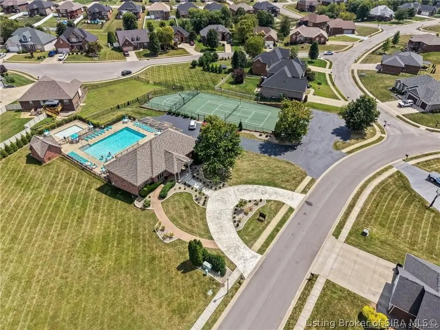 2909 Boulder Ridge Drive, Jeffersonville, IN 47130 - #3