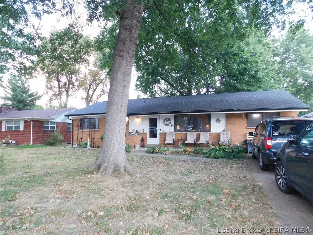 1919 Lilly Lane, Jeffersonville, IN 47130 - #1