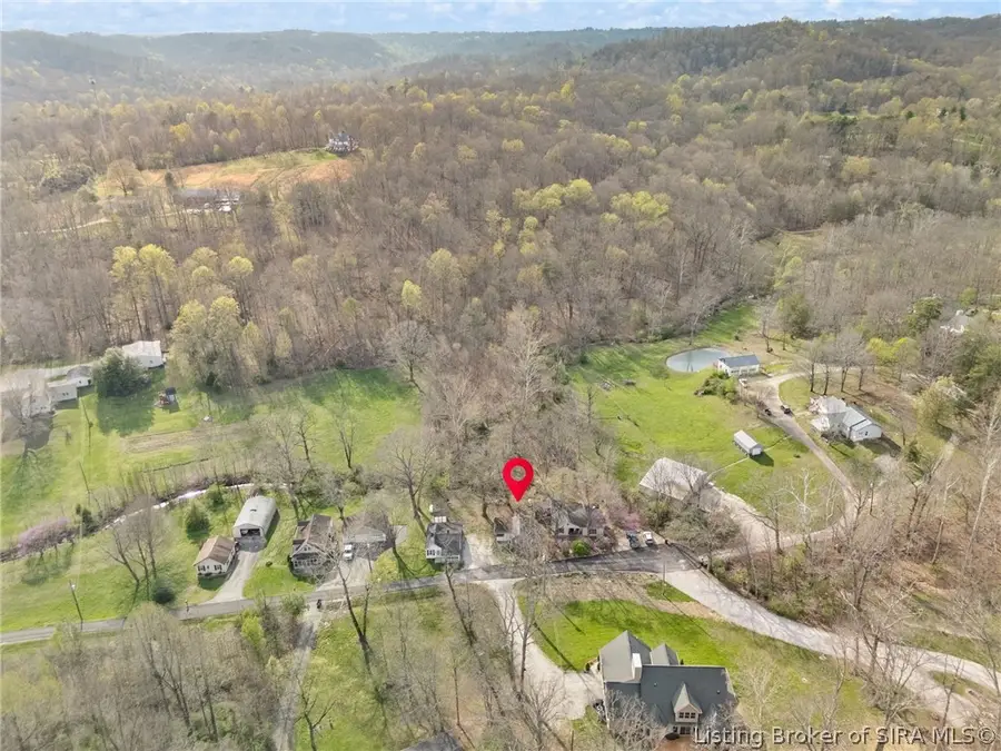 535 Eagle Lane, New Albany, IN 47130 - #2